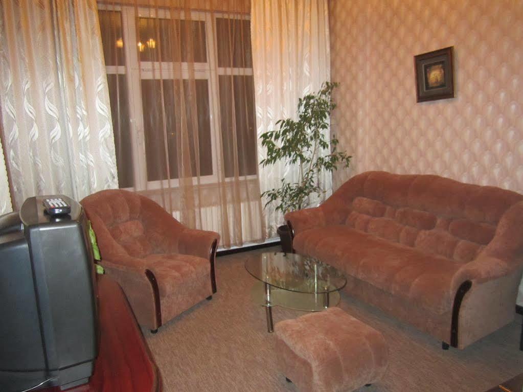 Hotel Ezeroto Stara Zagora Esterno foto